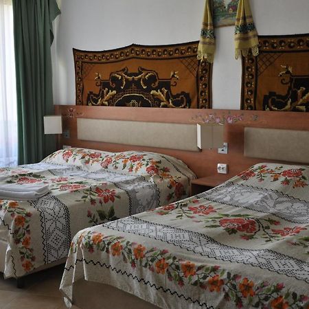 Pensiune Muzeu Traditional Poveste In Transilvania Sighisoara Bagian luar foto