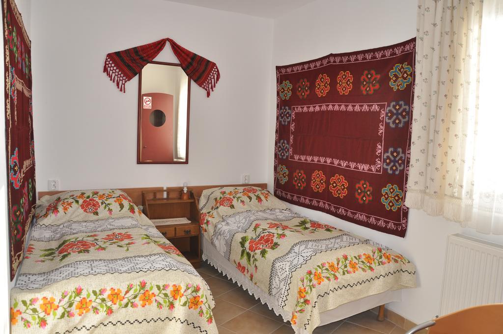 Pensiune Muzeu Traditional Poveste In Transilvania Sighisoara Bagian luar foto